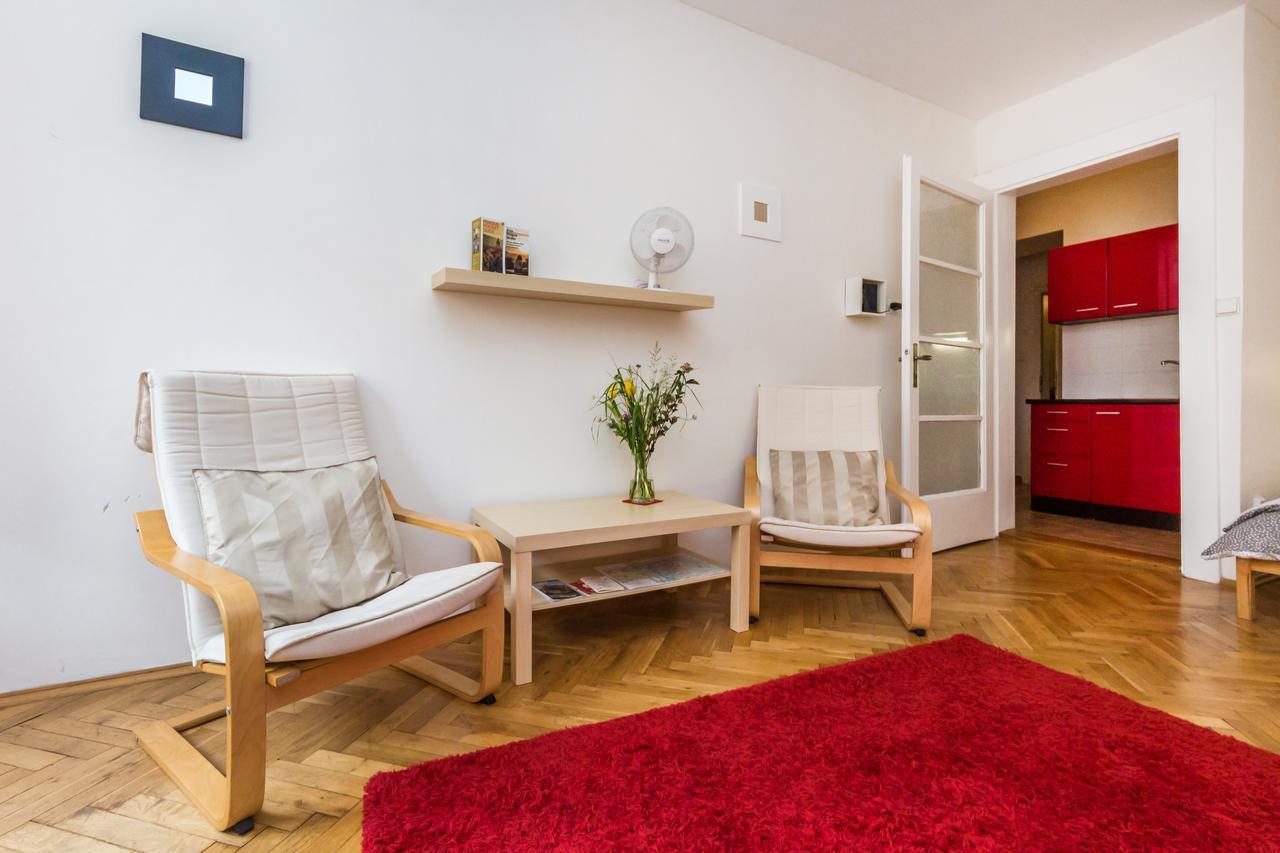 Mika's Palladium Apartamento *